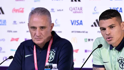 Tite em ação pelo Brasil. (Photo by Pedro Vilela/Getty Images)