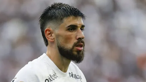 Bruno Mendez está em fim de contrato com o Timão. (Photo by Ricardo Moreira/Getty Images)