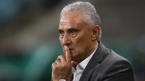 Tite em ação pelo Flamengo. (Photo by Pedro H. Tesch/Getty Images)