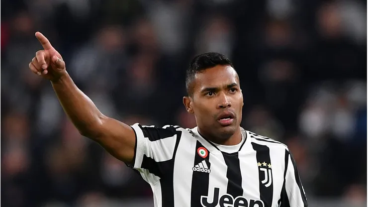 Alex Sandro em ação na Juventus. Foto: Chris Ricco/Getty Images