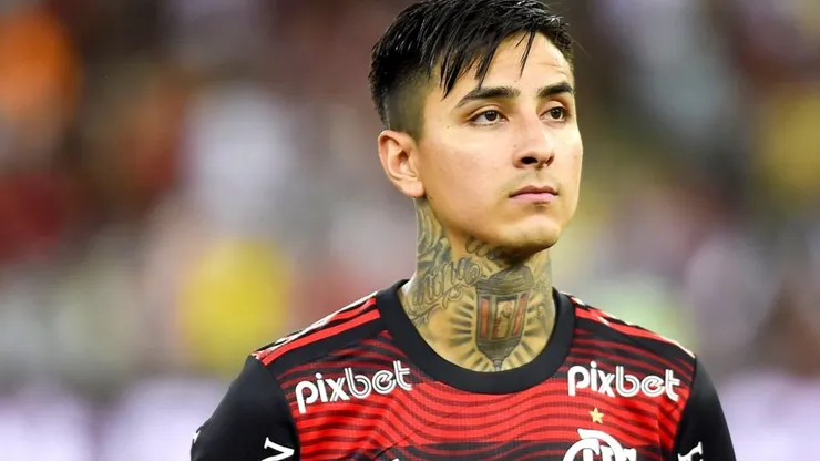 Pulgar: preço de venda definido no Mengão (Foto: Marcelo Cortes / Flamengo / Divulgação)