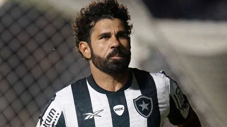 Diego Costa: medalhão abriu o jogo em entrevista no Botafogo