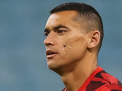 Santos, do Flamengo, está na mira de 3 clubes brasileiros