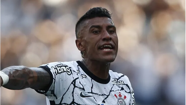 Corinthians define situação de Paulinho. (Photo by Wagner Meier/Getty Images)