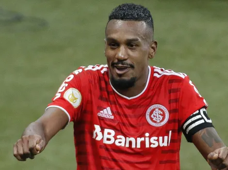 Técnico de gigante brasileiro pede ao clube a contratação de Edenílson