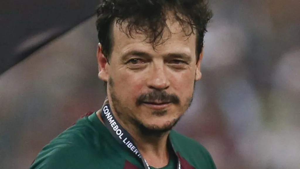 Fernando Diniz corta 2 nomes da Seleção.(Photo by Ricardo Moreira/Getty Images)