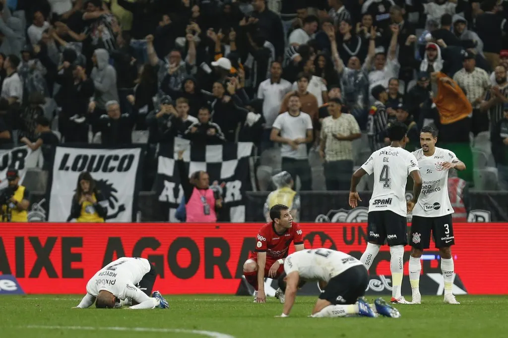 Cleber Machado faz alerta sobre o Corinthians. (Photo by Ricardo Moreira/Getty Images)