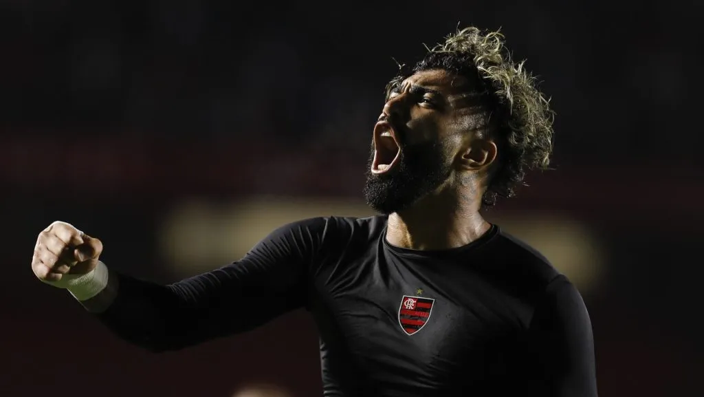 Gabigol pode deixar o Flamengo em 2024 
(Photo by Ricardo Moreira/Getty Images)