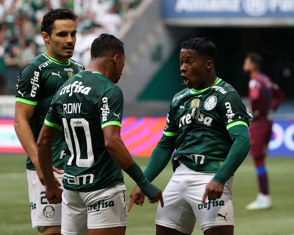 Endrick comemora gol no Palmeiras. Foto: Flickr Oficial SE Palmeiras/Cesar Greco