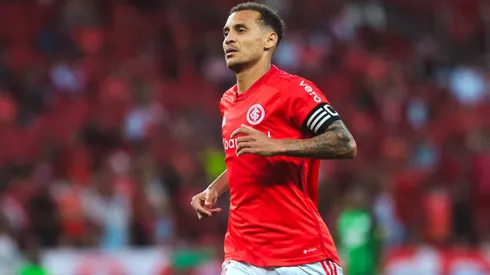 Alan Patrick: meia voltou a ser substituído por Coudet (Foto: Ricardo Duarte/Inter/Divulgação)