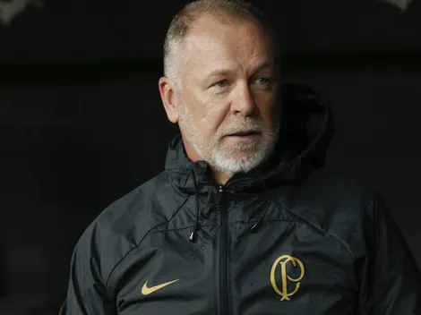 Mano Menezes se exalta com elenco do Corinthians após derrota e manda forte recado