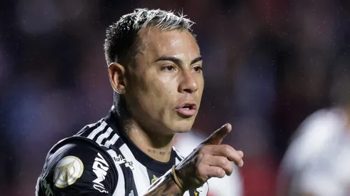 Torcida do Galo quer Vargas fora do clube. (Photo by Alexandre Schneider/Getty Images)