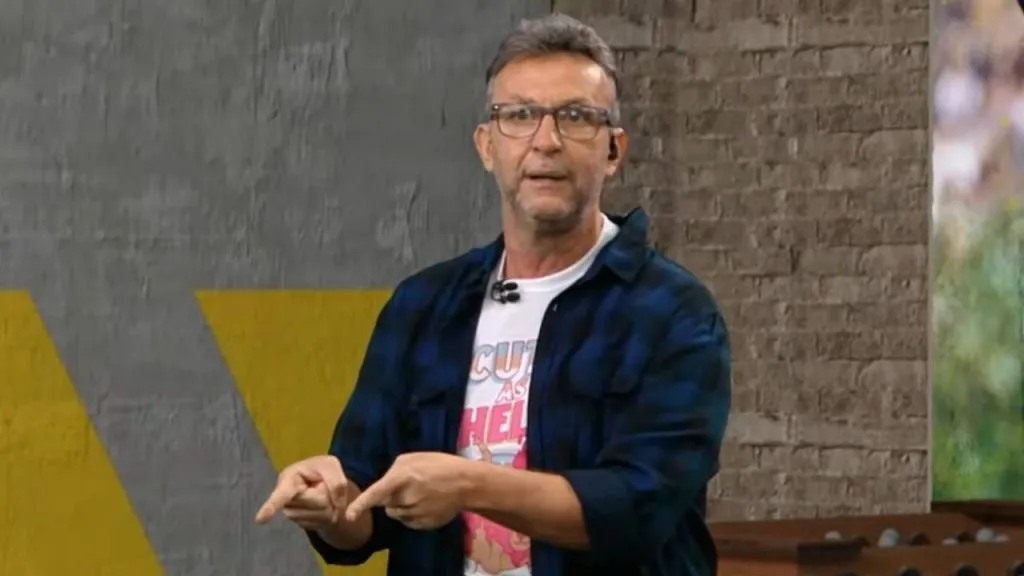 Craque Neto pega a todos de surpresa e crava sem medo de errar qual clube será o grande campeão do Brasileirão (Foto: Reprodução/Band)