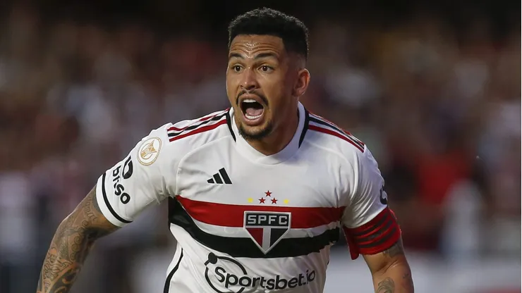 Luciano pode deixar o São Paulo (Photo by Ricardo Moreira/Getty Images)