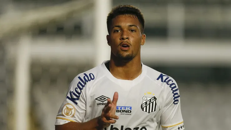 Marcos Leonardo pelo Santos. (Photo by Ricardo Moreira/Getty Images)