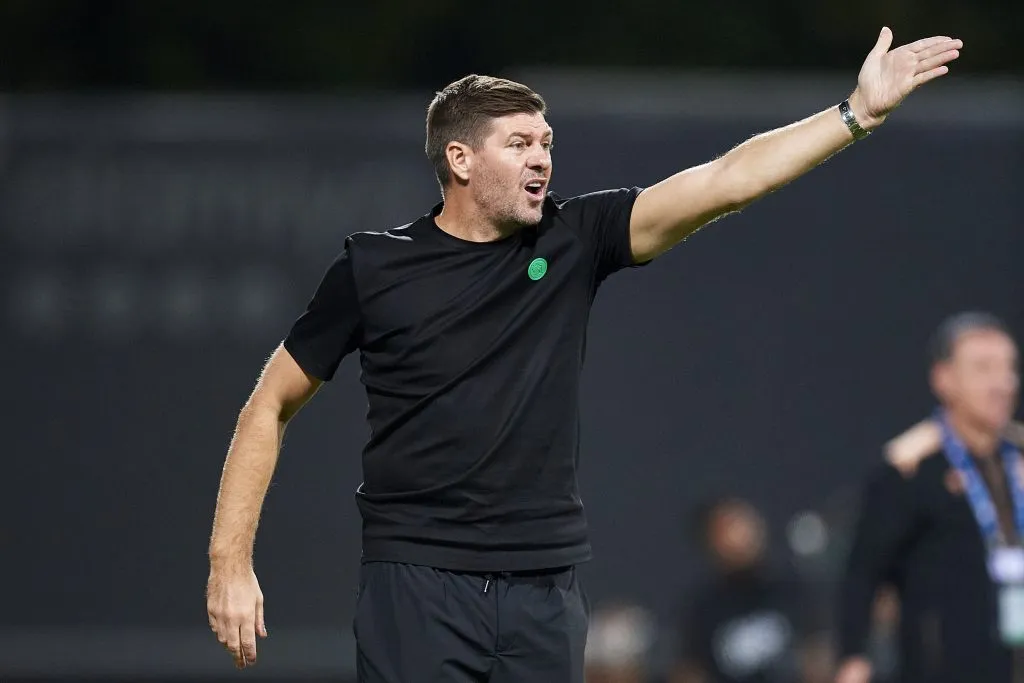 Manager coach Steven Gerrard from Al Ittifaq (Photo by Adam Nurkiewicz/Getty Images)