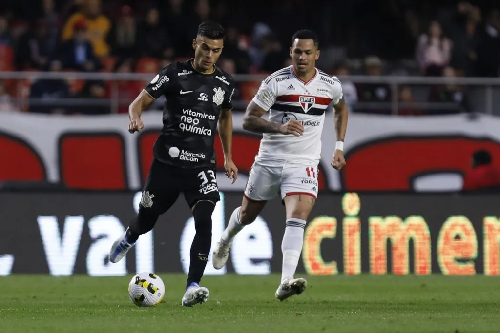 Fausto Vera em ação contra o São Paulo. (Photo by Ricardo Moreira/Getty Images)