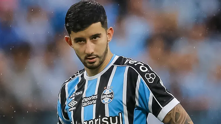 Villasanti: volante do Grêmio informou onde deseja atuar (Foto: Pedro H. Tesch/Getty Images)