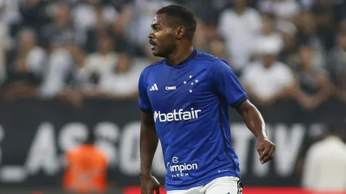 Nikão pode deixar o São Paulo para defender rival na Libertadores (Photo by Miguel Schincariol/Getty Images)