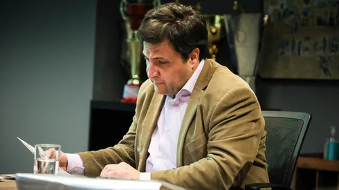 Presidente Alberto Guerra: Grêmio está comprando atacante (Foto: Renan Jardim / Grêmio FBPA / Divulgação)