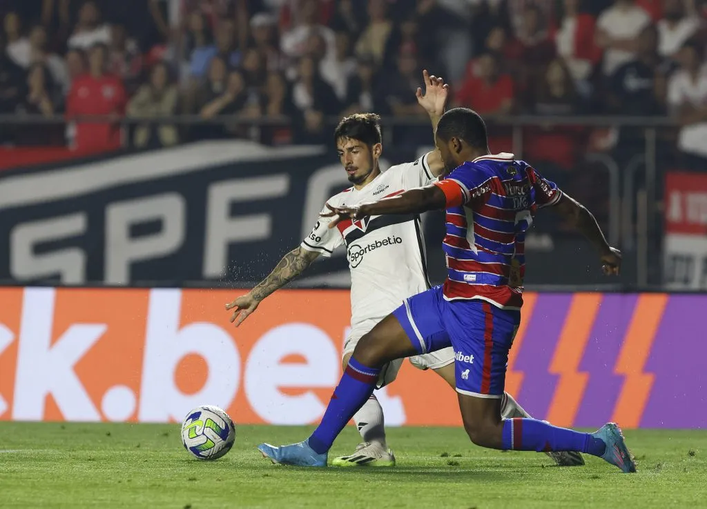 Pedro em ação pelo São Paulo | Crédito: Rubens Chiri/Saopaulofc.net