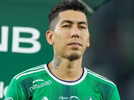 Roberto Firmino decide deixar o Al-Ahli e quer jogar no Brasileirão