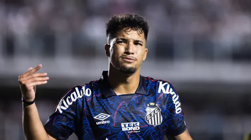 SP – SANTOS – 06/11/2023 – BRASILEIRO A 2023, SANTOS X CUIABA – Marcos Leonardo jogador do Santos durante partida contra o Cuiaba no estadio Vila Belmiro pelo campeonato Brasileiro A 2023. Foto: Abner Dourado/AGIF