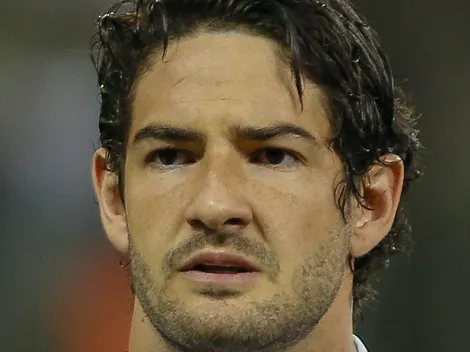 De saída do São Paulo, Alexandre Pato aceita assinar com outro gigante brasileiro