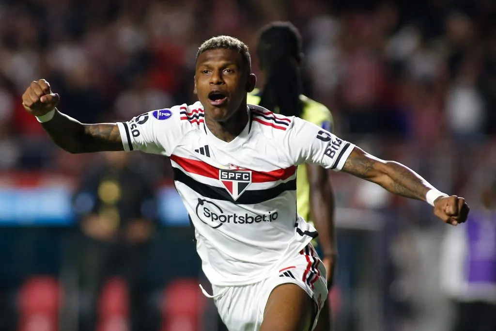 São Paulo abriu negociações com Arboleda (Foto: Miguel Schincariol/Getty Images)