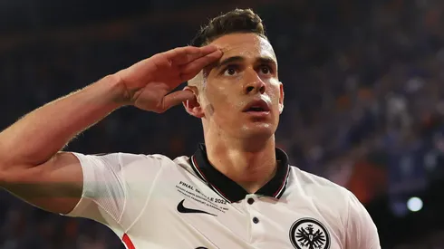 Campeão brasileiro supera o Grêmio e acerta com o atacante Rafael Borré (Photo by Maja Hitij/Getty Images)