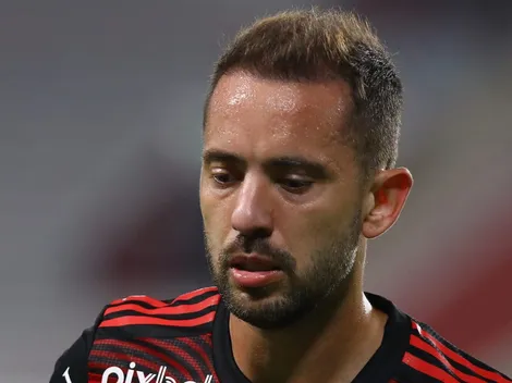 Cruzeiro entra em contato com representantes de Everton Ribeiro