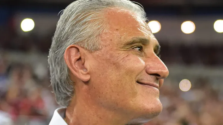 Tite. Foto: Thiago Ribeiro/AGIF