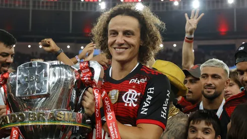 Time da Série A faz proposta por David Luiz. (Photo by Buda Mendes/Getty Images)