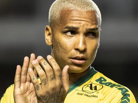 Grêmio sofre e Deyverson está a um passo de definir seu futuro em 2024