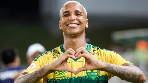 Equipe brasileira define estratégia para fechar com Deyverson. (Foto: Divulgação/Cuiabá)