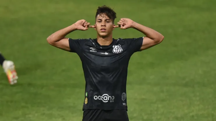 Kaio Jorge: ex-Santos está na mira do Palmeiras (Foto: Ivan Storti/Santos FC/Divulgação)