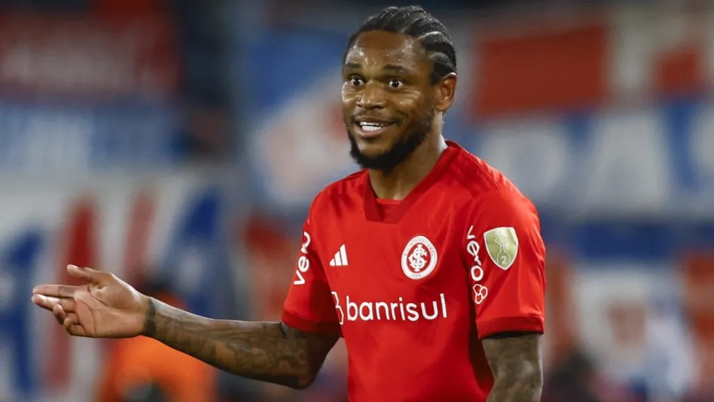 Luiz Adriano pode reforçar time paulista em 2024. (Photo by Ernesto Ryan/Getty Images)