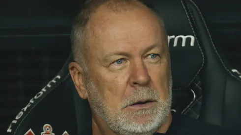 Corinthians de Mano age na 'surdina' e acerta a venda de 'camisa 9' (Photo by Ricardo Moreira/Getty Images)