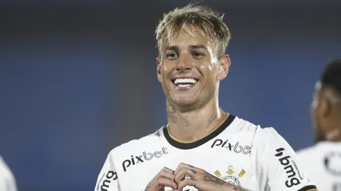 Atacante pede salário de R$ 1 milhão por mês para substituir Róger Guedes no Corinthians. (Photo by Ernesto Ryan/Getty Images)