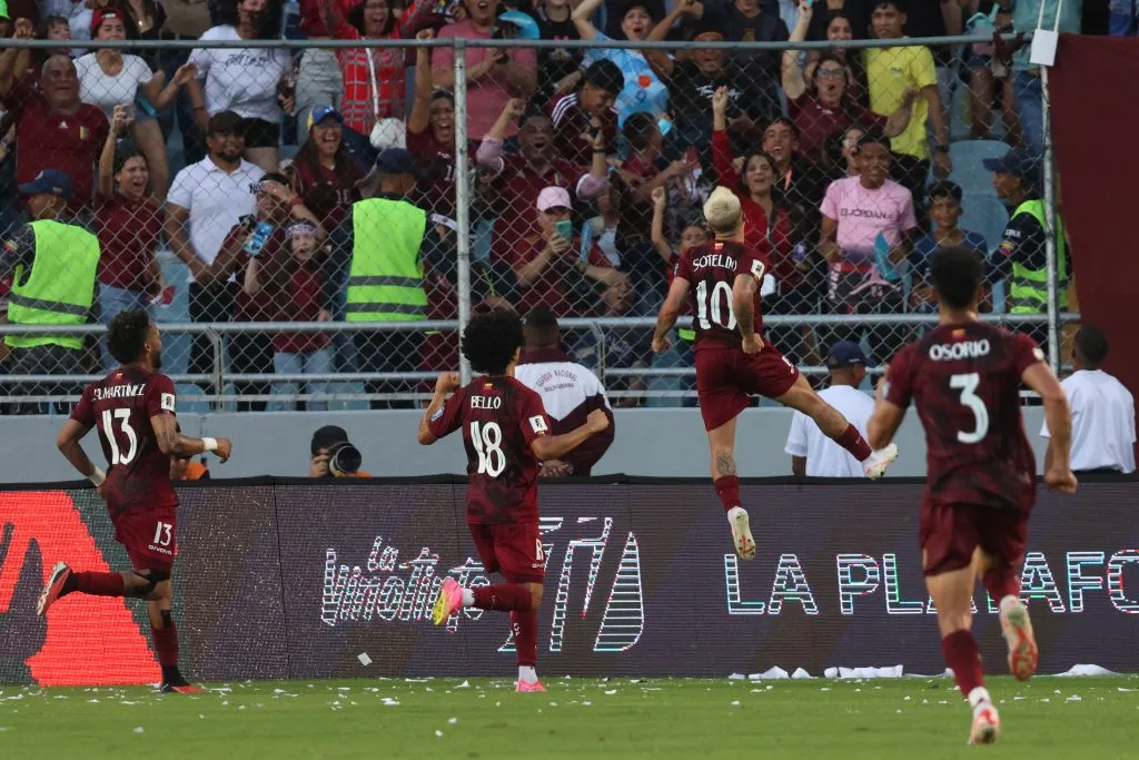 Soteldo tem acordo com o Grêmio. (Photo by Edilzon Gamez/Getty Images)