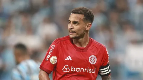 Alan Patrick é o substituto ideal para Renato Augusto no Corinthians. (Photo by Fernando Alves/Getty Images)