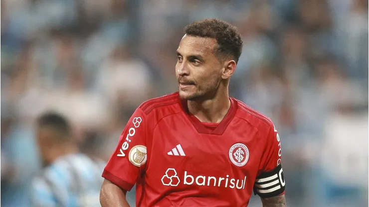 Alan Patrick é o substituto ideal para Renato Augusto no Corinthians. (Photo by Fernando Alves/Getty Images)