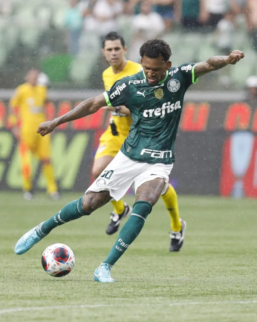 (Photo by Ricardo Moreira/Getty Images)