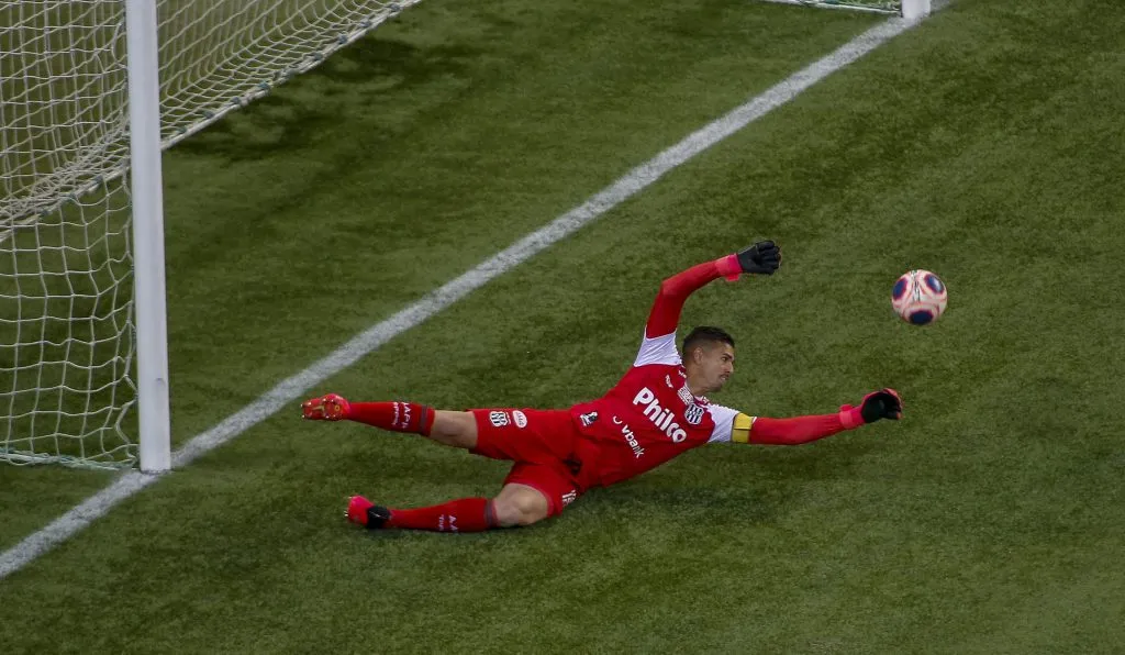 Ivan nos tempos de Ponte Preta. (Photo by Miguel Schincariol/Getty Images)