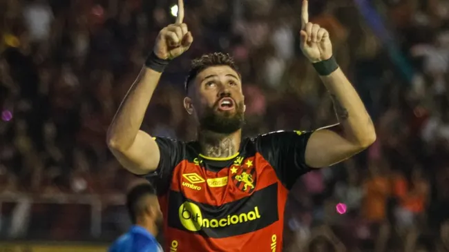 O atacante defendeu o Sport em 2023 (Foto: Rafael Bandeira / SCR / Divulgação)