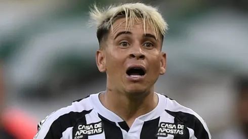 Soteldo encaminha acerto com novo clube. (Photo by Mauro Pimentel – Pool/Getty Images)