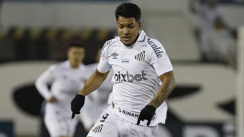 (Photo by Ricardo Moreira/Getty Images)