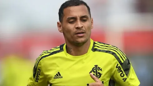 Alan Patrick: meia do Inter virou alvo do Corinthians (Foto: Ricardo Duarte/Internacional/Divulgação)