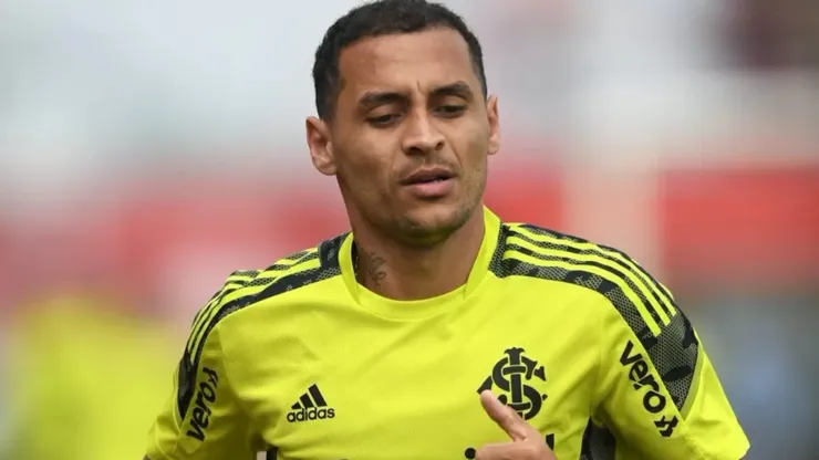Alan Patrick: meia do Inter virou alvo do Corinthians (Foto: Ricardo Duarte/Internacional/Divulgação)