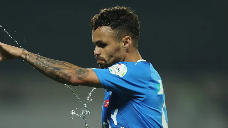 Michael pode voltar ao futebol brasileiro para jogar em rival do Flamengo (Photo by Yasser Bakhsh/Getty Images)